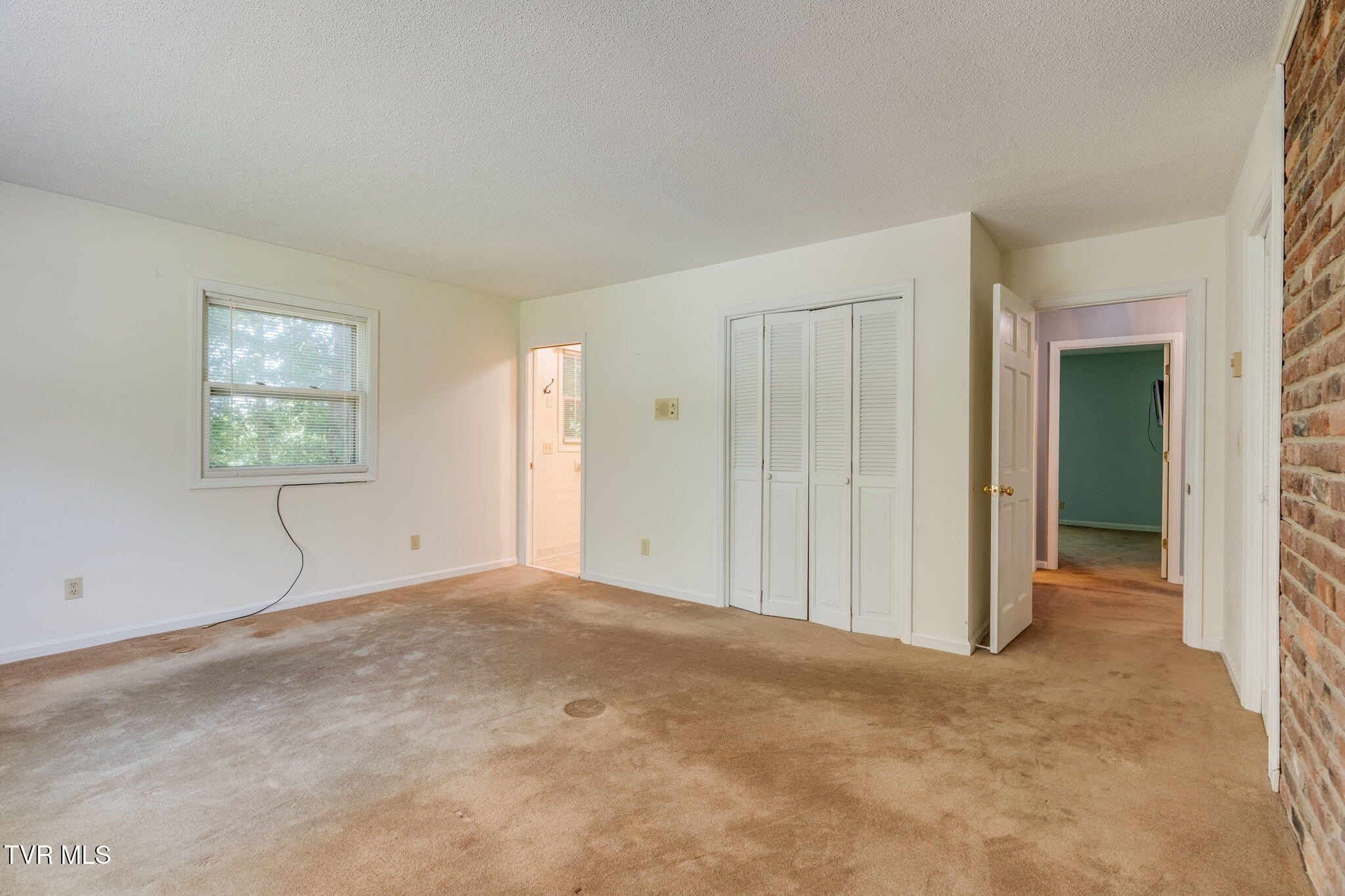 900 Jordan Road Elizabethton, TN 37643 - Photo 32 of 51 016
