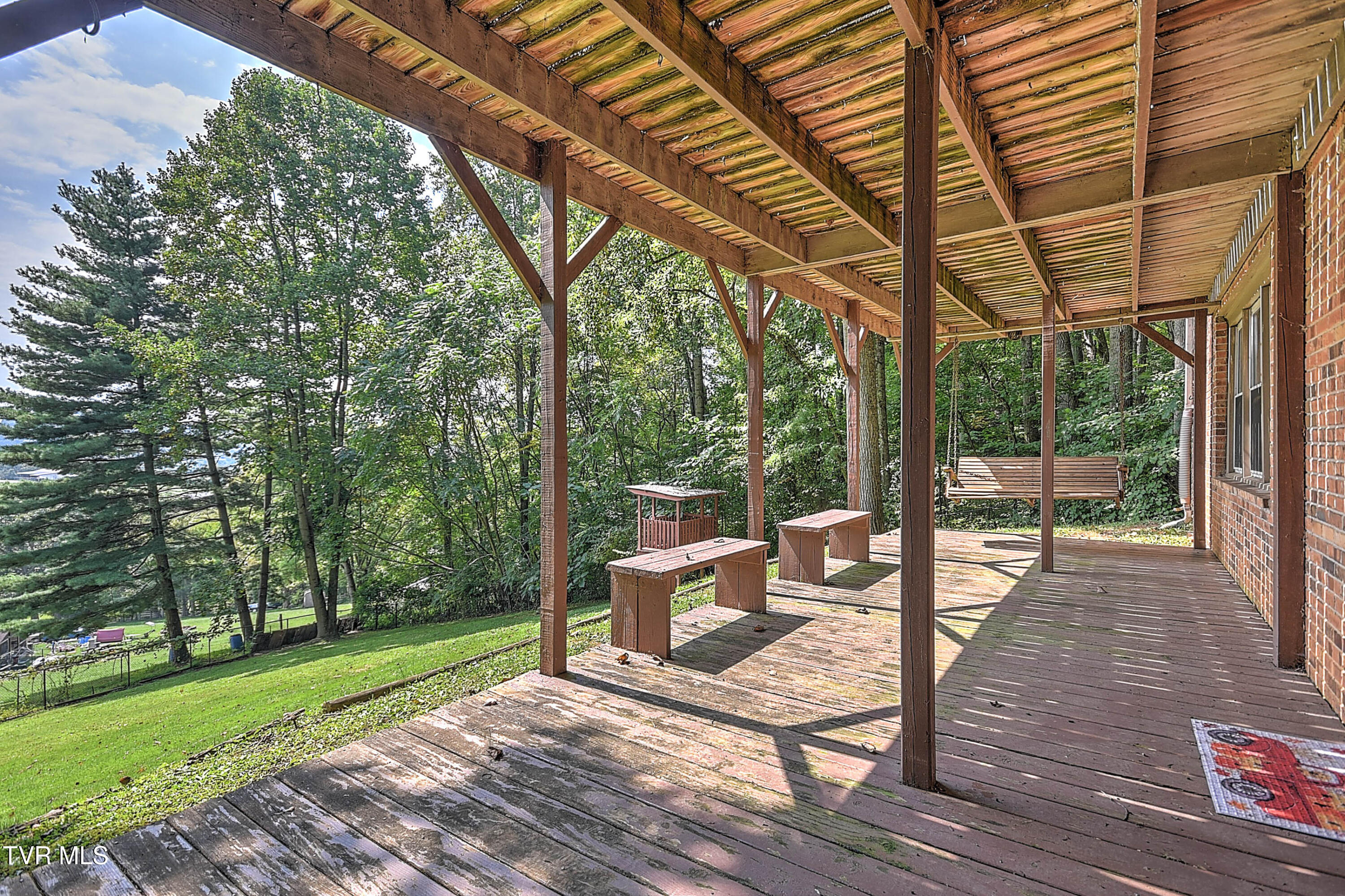 377 Carlton Road Bristol, TN 37620 - Photo 48 of 58 377 Carlton KB-56