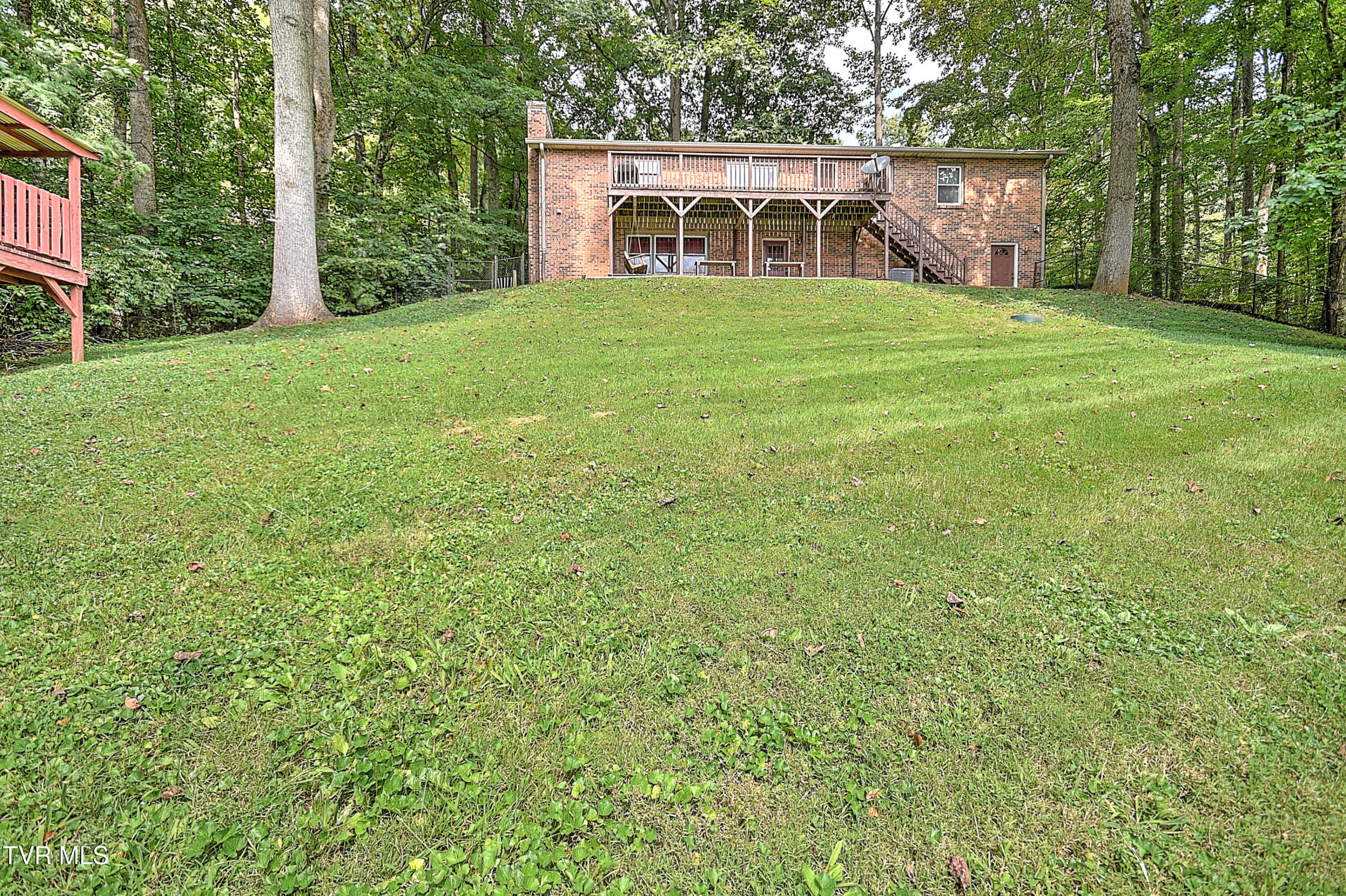 377 Carlton Road Bristol, TN 37620 - Photo 54 of 58 377 Carlton KB-62