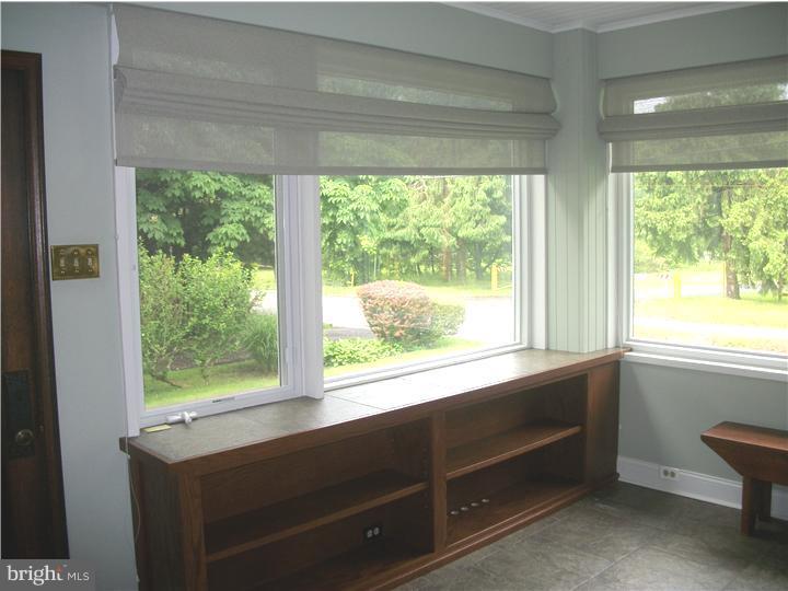 40 West Mill Road Flourtown, PA 19031 - Photo 3 of 25 Porch