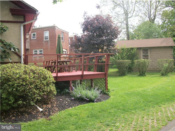 40 West Mill Road Flourtown, PA 19031 - Photo 24 of 25 Side Yard