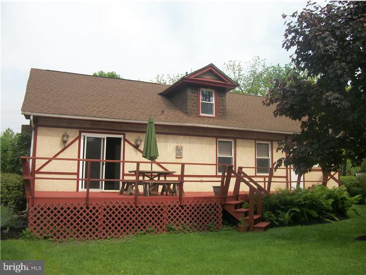 40 West Mill Road Flourtown, PA 19031 - Photo 25 of 25 Back Yard