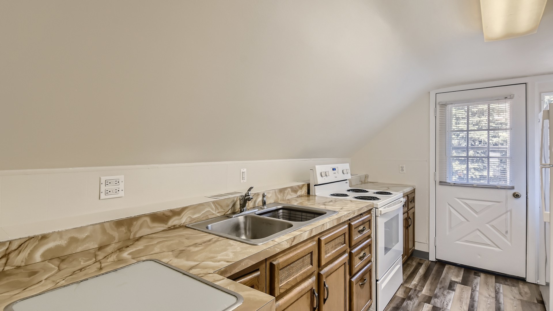 512 Porter Street, Unit 2 Lemont, IL 60439 - Photo 4 of 19