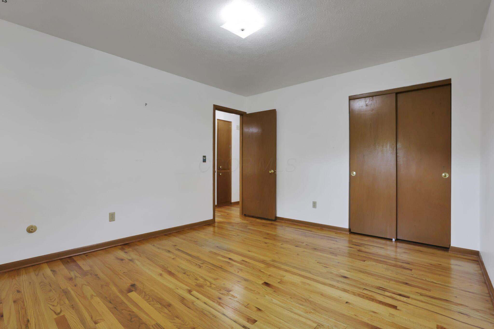 1732 Lynnhurst Road Columbus, OH 43229 - Photo 15 of 36 24-web-or-mls-0V3A9914