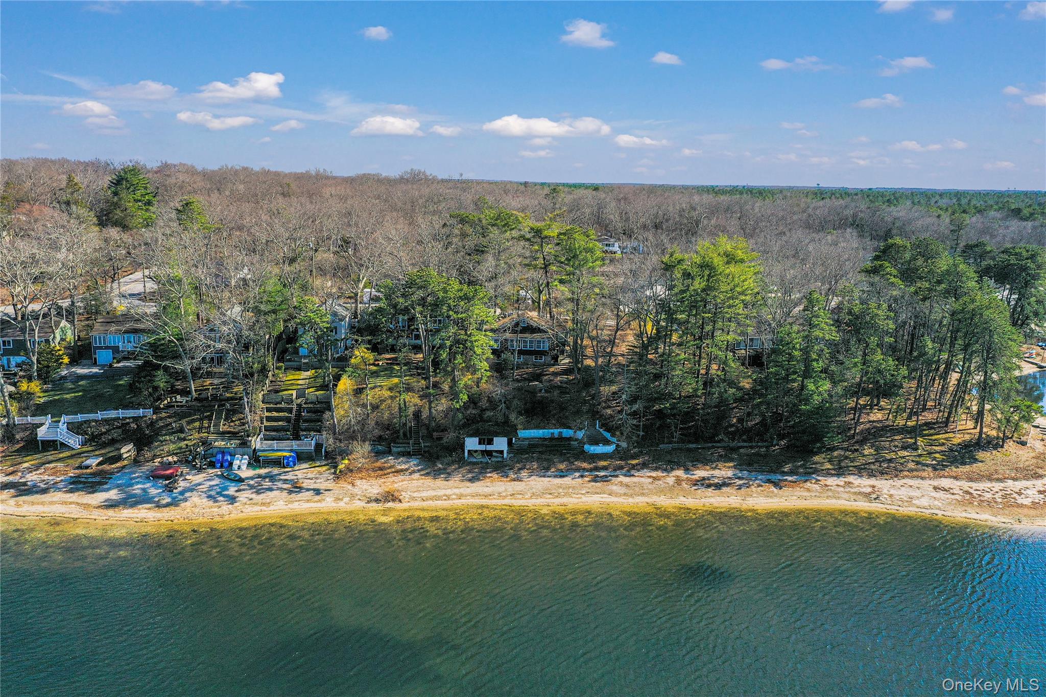 97 Lakeside Trail Ridge, NY 11961 - Photo 3 of 25