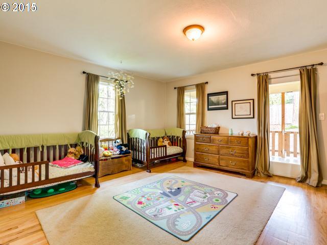 14935 Southwest Davis Road Beaverton, OR 97007 - Photo 11 of 16 Gallery Image 11