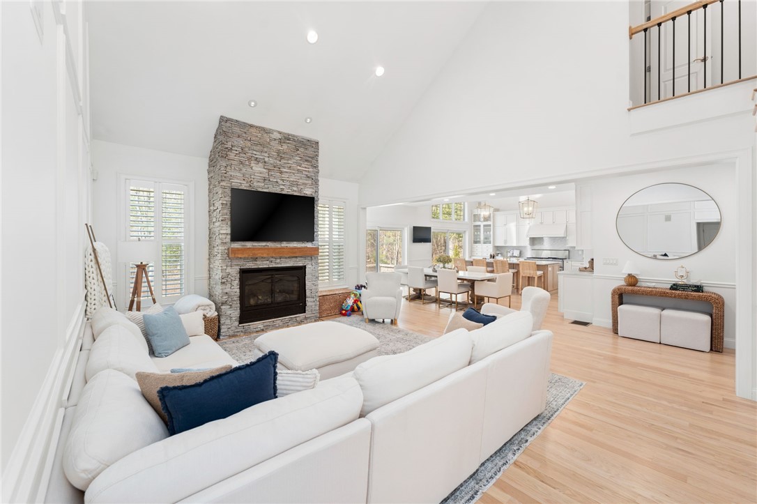 90 Old Hope Kent Road Scituate, RI 02831 - Photo 4 of 37 Gallery Image 4