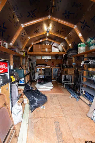 a view of a entryway with interior