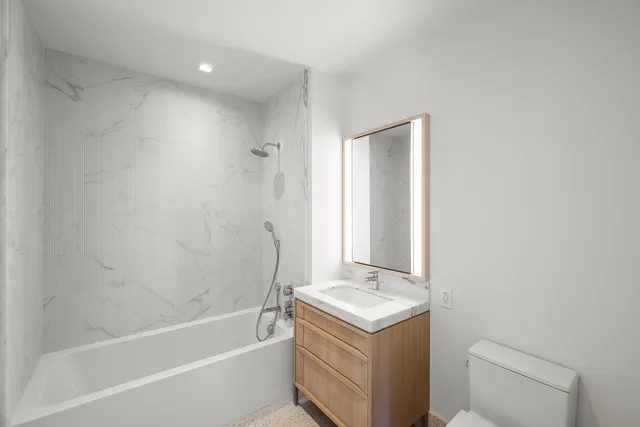 $4,825,000 | 212 West 93rd Street, Unit 12 | Upper West Side