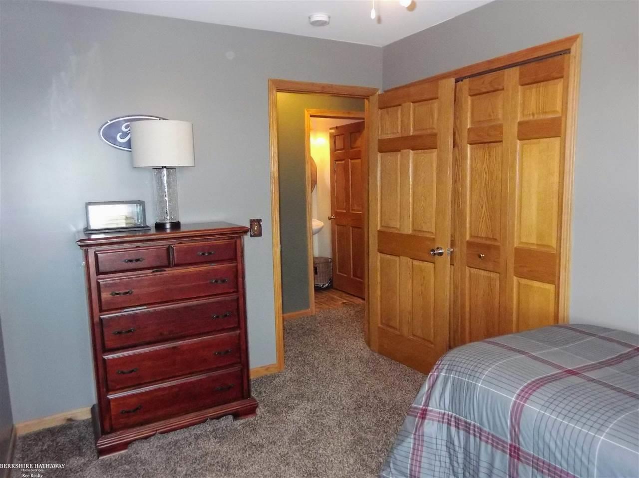 12225 Dunn Road Memphis, MI 48041 - Photo 30 of 46 bdrm 1 upper