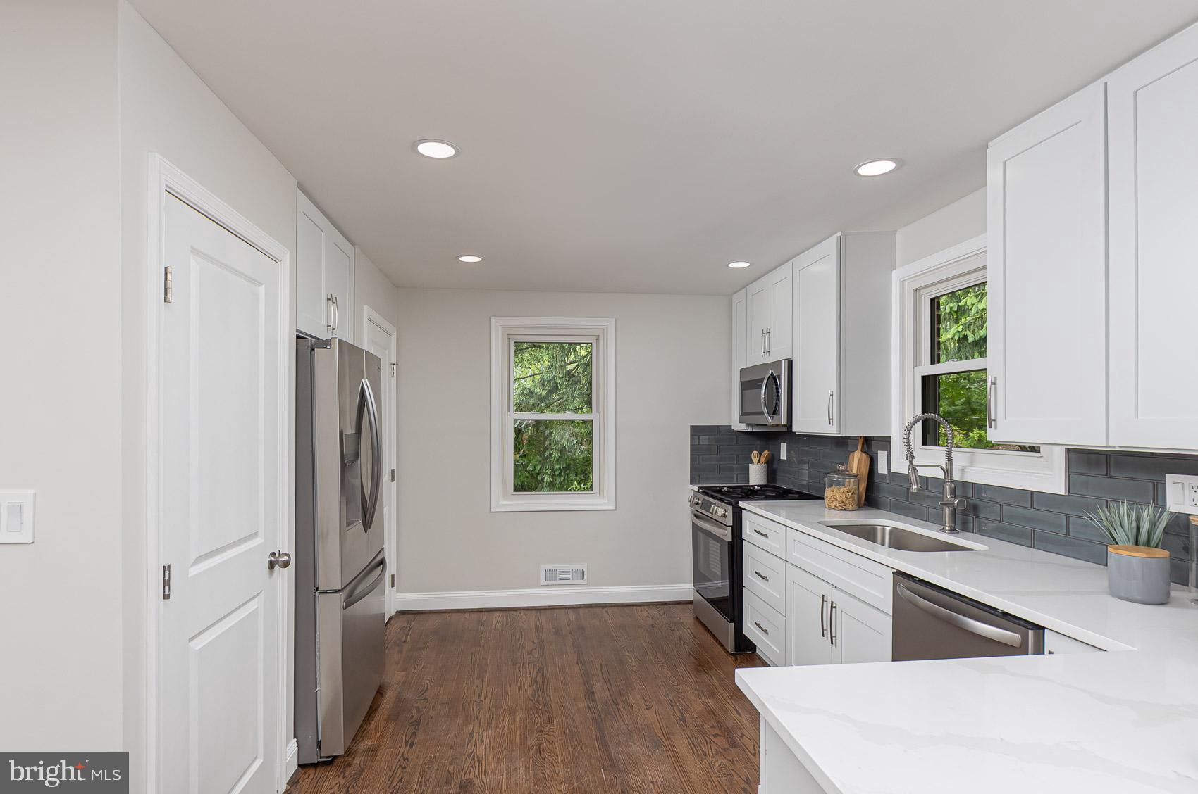 536 Brook Road Towson, MD 21286 - Photo 2 of 39 Gallery Image 2