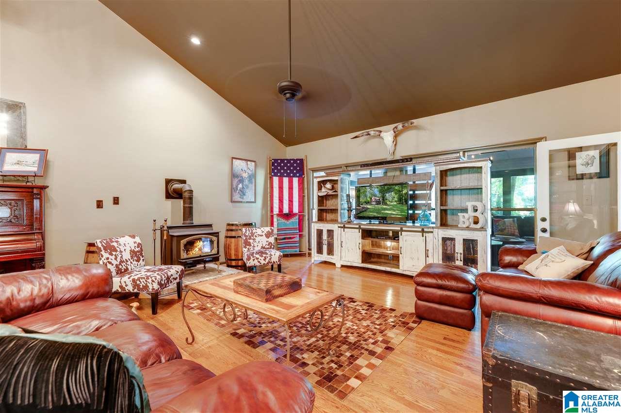 1675 Canoe Creek Road Springville, AL 35146 - Photo 14 of 50