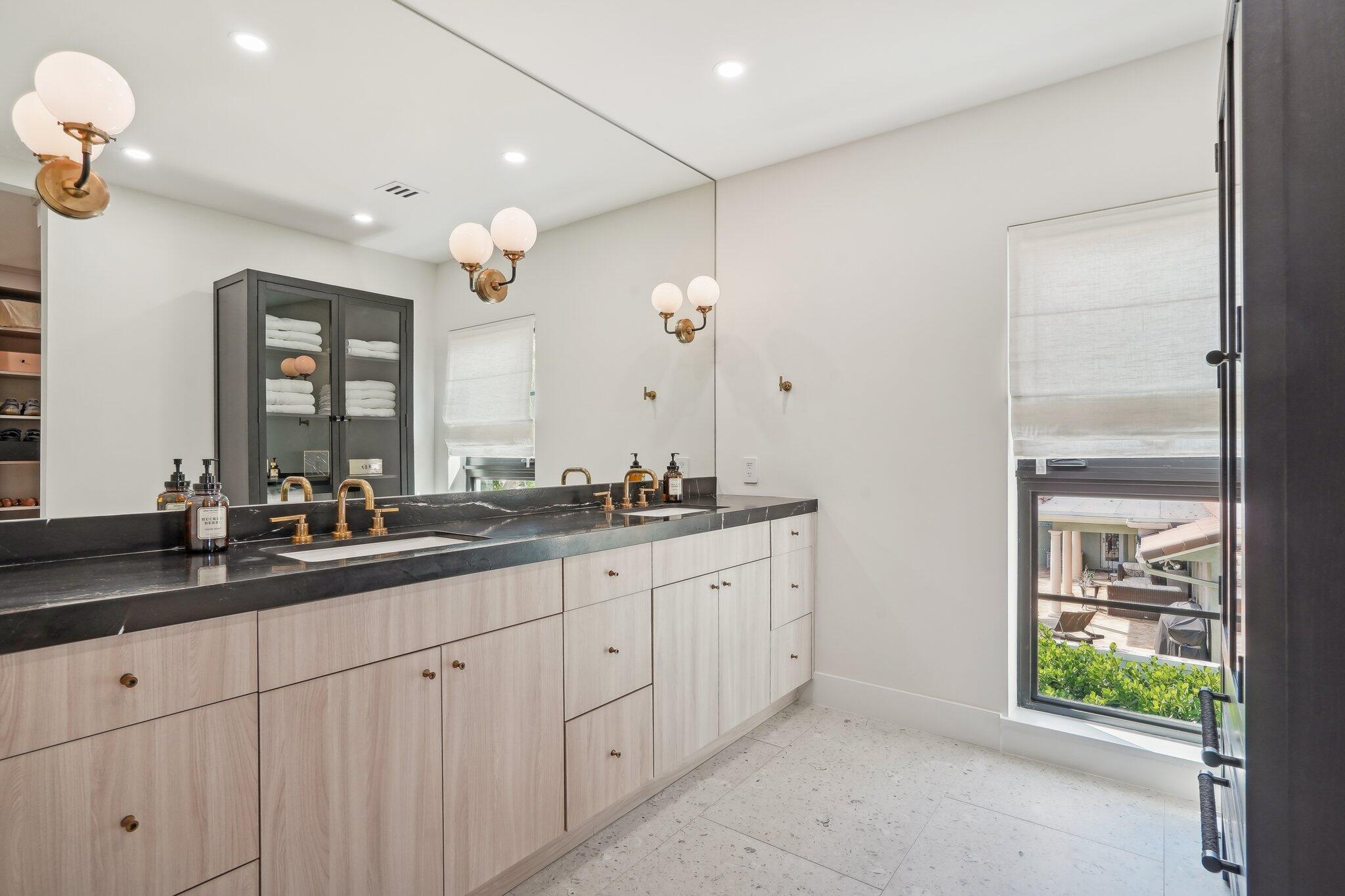 830 Southwest 15th Street Boca Raton, FL 33486 - Photo 36 of 94 36-web-or-mls-SW 15th St-034