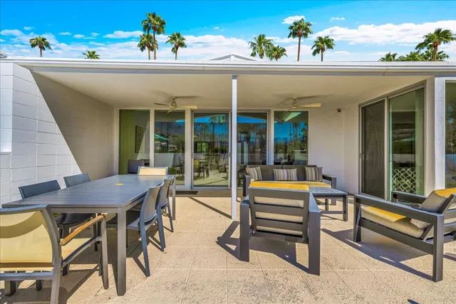 $879,000 | 211 East Canyon Vista Drive, Palm Springs, CA 92264