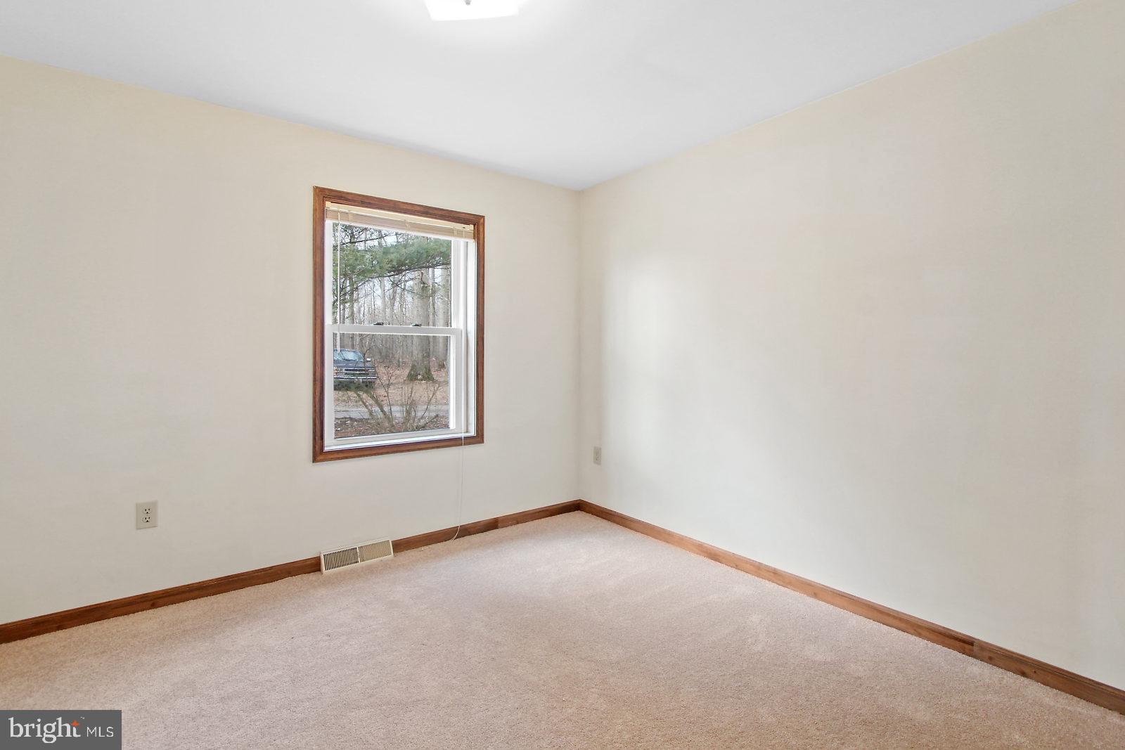 6061 Anderson Road Stewartstown, PA 17363 - Photo 19 of 27 Bedroom #3