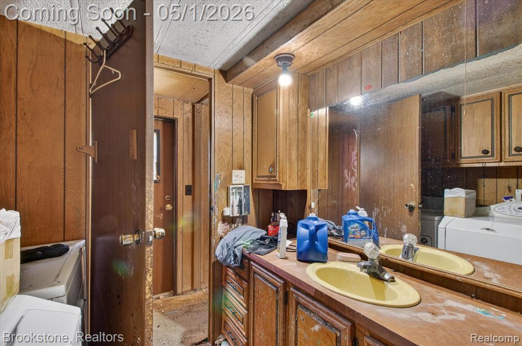 1891 Mina Road Harrison, MI 48625 - Photo 19 of 34