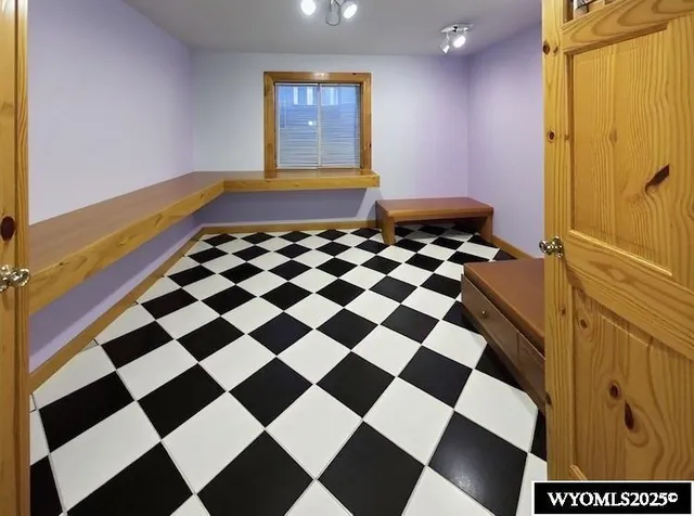 $595,000 | 717 Scarlet Drive, Rawlins, WY 82301