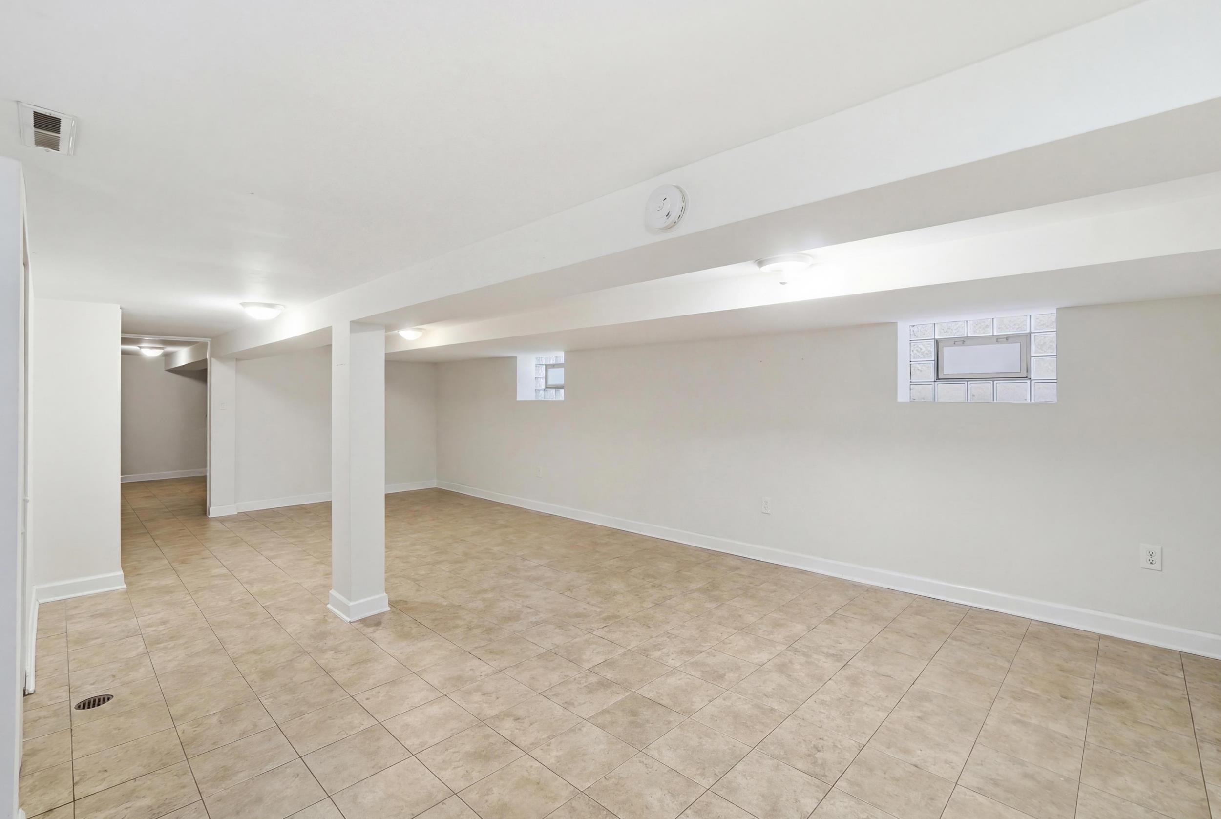 4622 North Springfield Avenue Chicago, IL 60625 - Photo 13 of 20