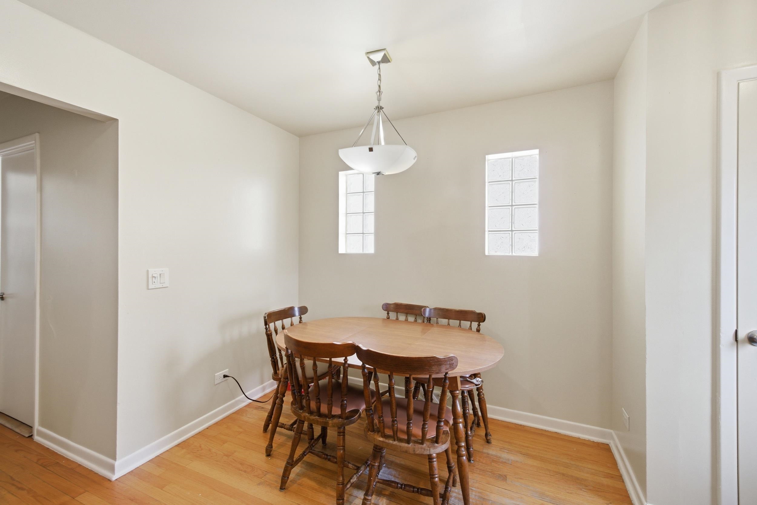 4622 North Springfield Avenue Chicago, IL 60625 - Photo 5 of 20