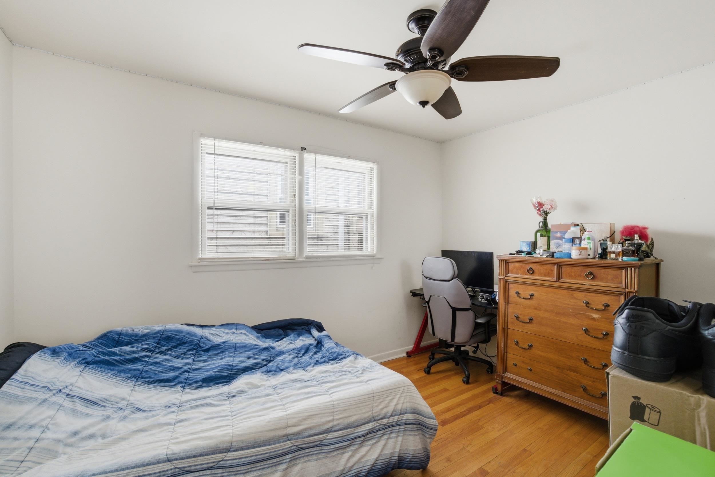 4622 North Springfield Avenue Chicago, IL 60625 - Photo 7 of 20