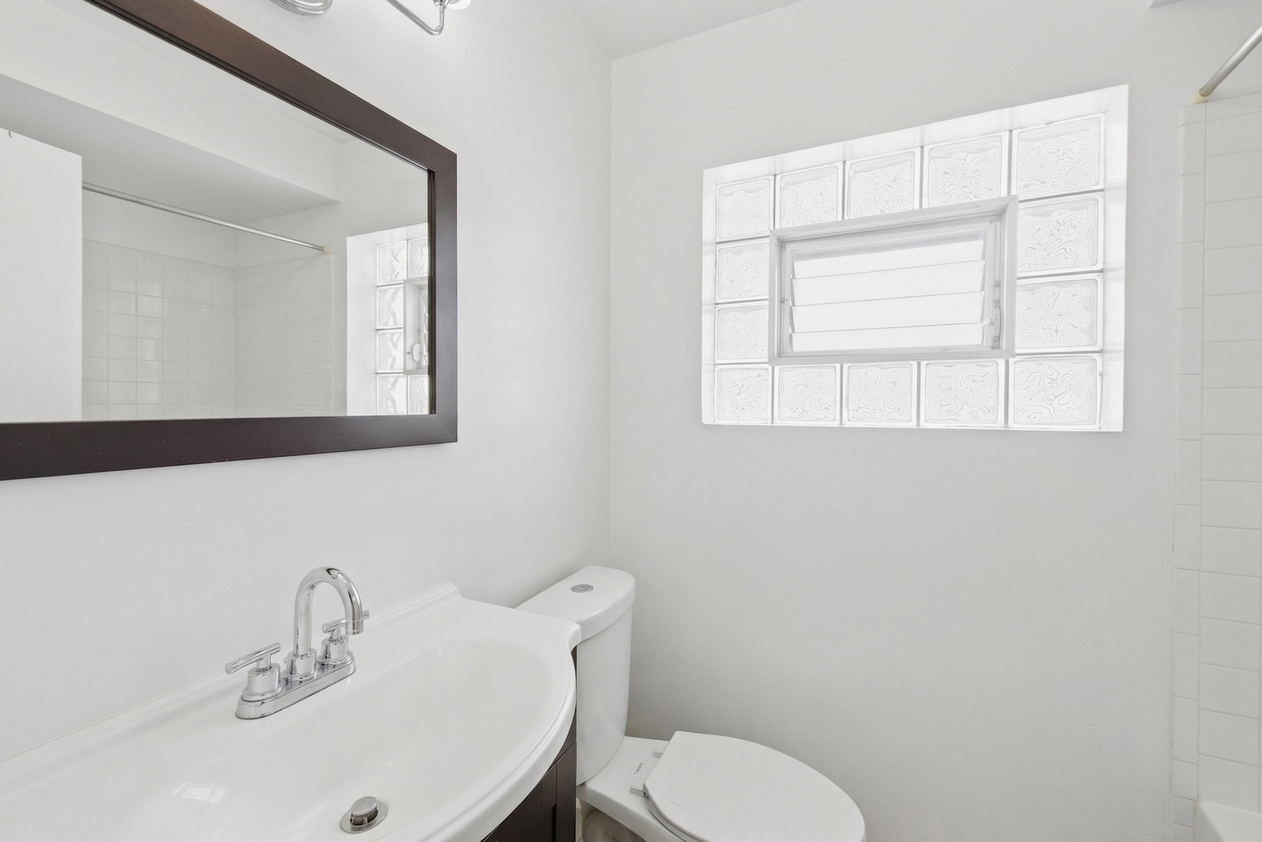 4622 North Springfield Avenue Chicago, IL 60625 - Photo 8 of 20