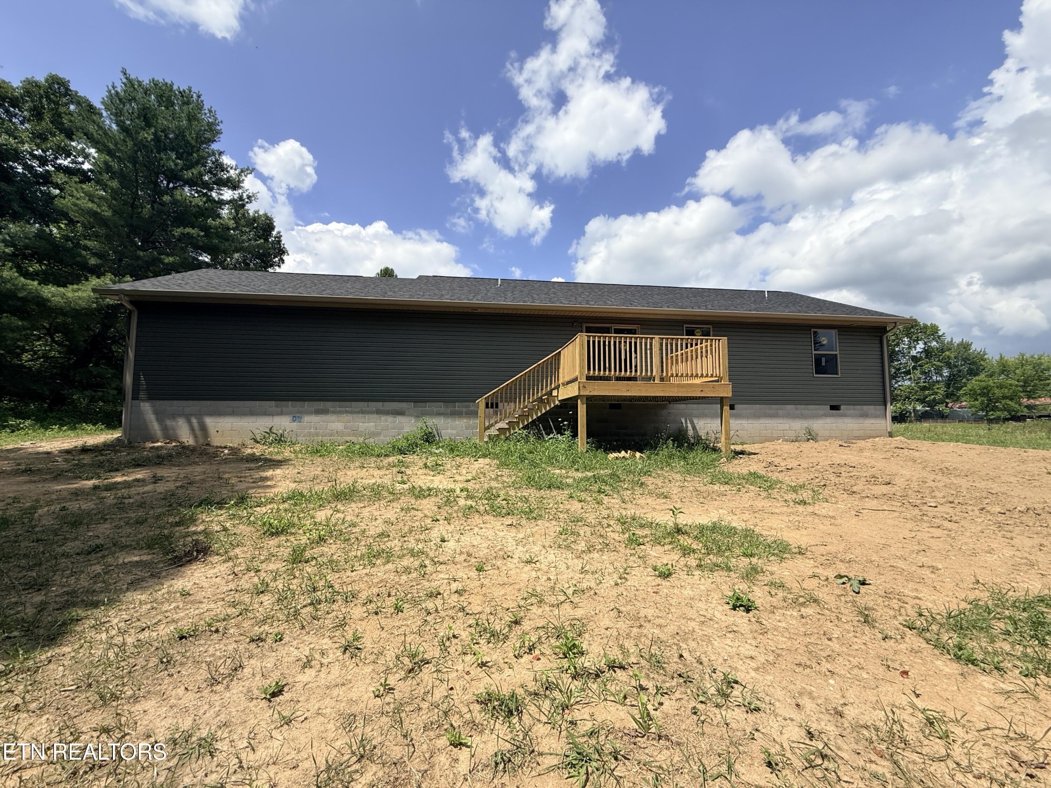 352 Old Wes Baldwin Road Jamestown, TN 38556 - Photo 4 of 24