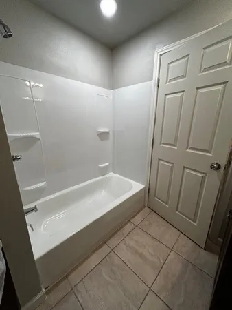 $700 | 1020 North Main Street, Unit 1, Baytown, TX 77520