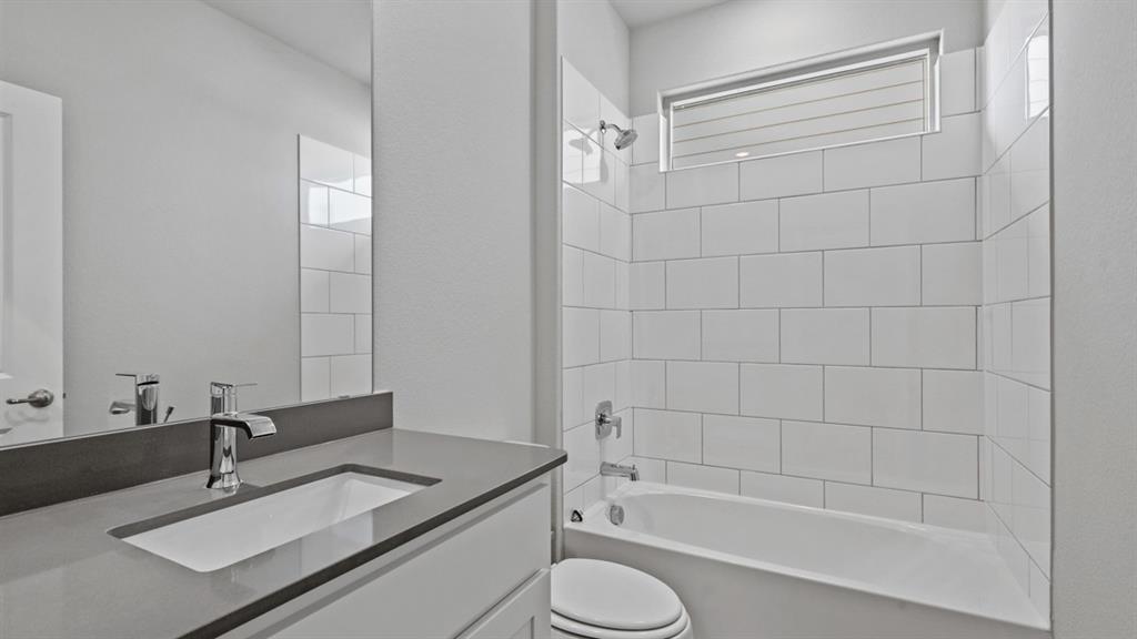 15924 Stableford Road Justin, TX 76247 - Photo 23 of 40