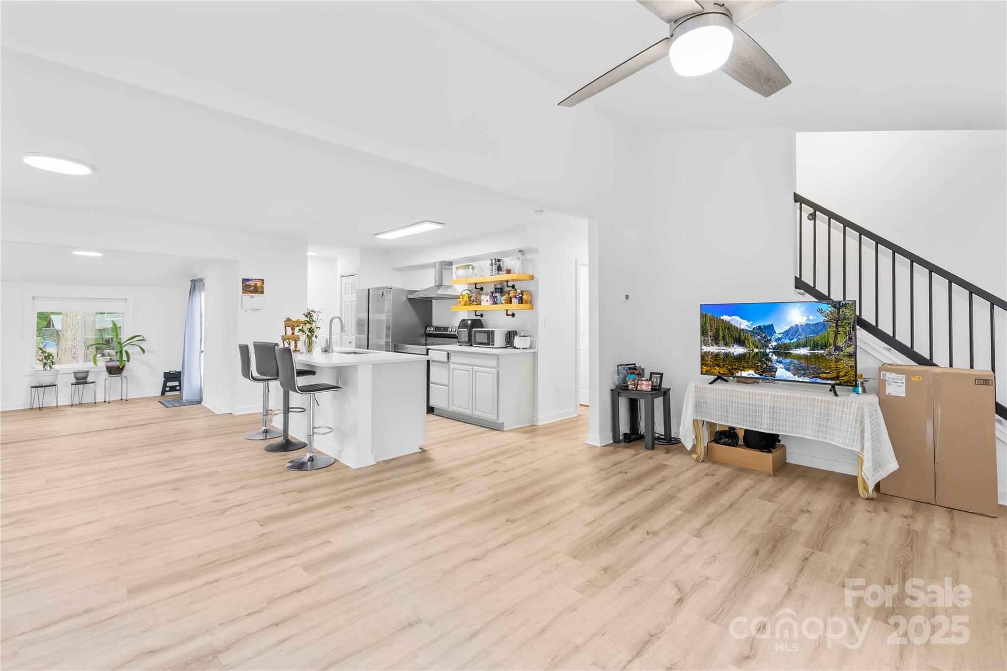 221 Reliance Road Kings Mountain, NC 28086 - Photo 8 of 26 a living room with furniture and a wooden floor