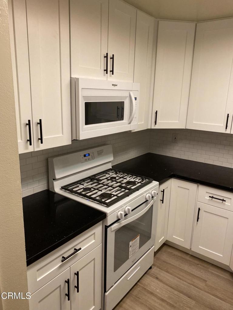 1772 Sinaloa Road, Unit 185 Simi Valley, CA 93065 - Photo 4 of 15 5E6090DD-E20B-4210-A335-8154DDBDBC4F