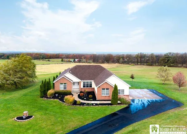 $599,900 | 3258 Straight Road, Arkwright, NY 14063