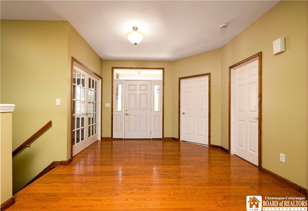 3258 Straight Road Arkwright, NY 14063 - Photo 9 of 43 entry way