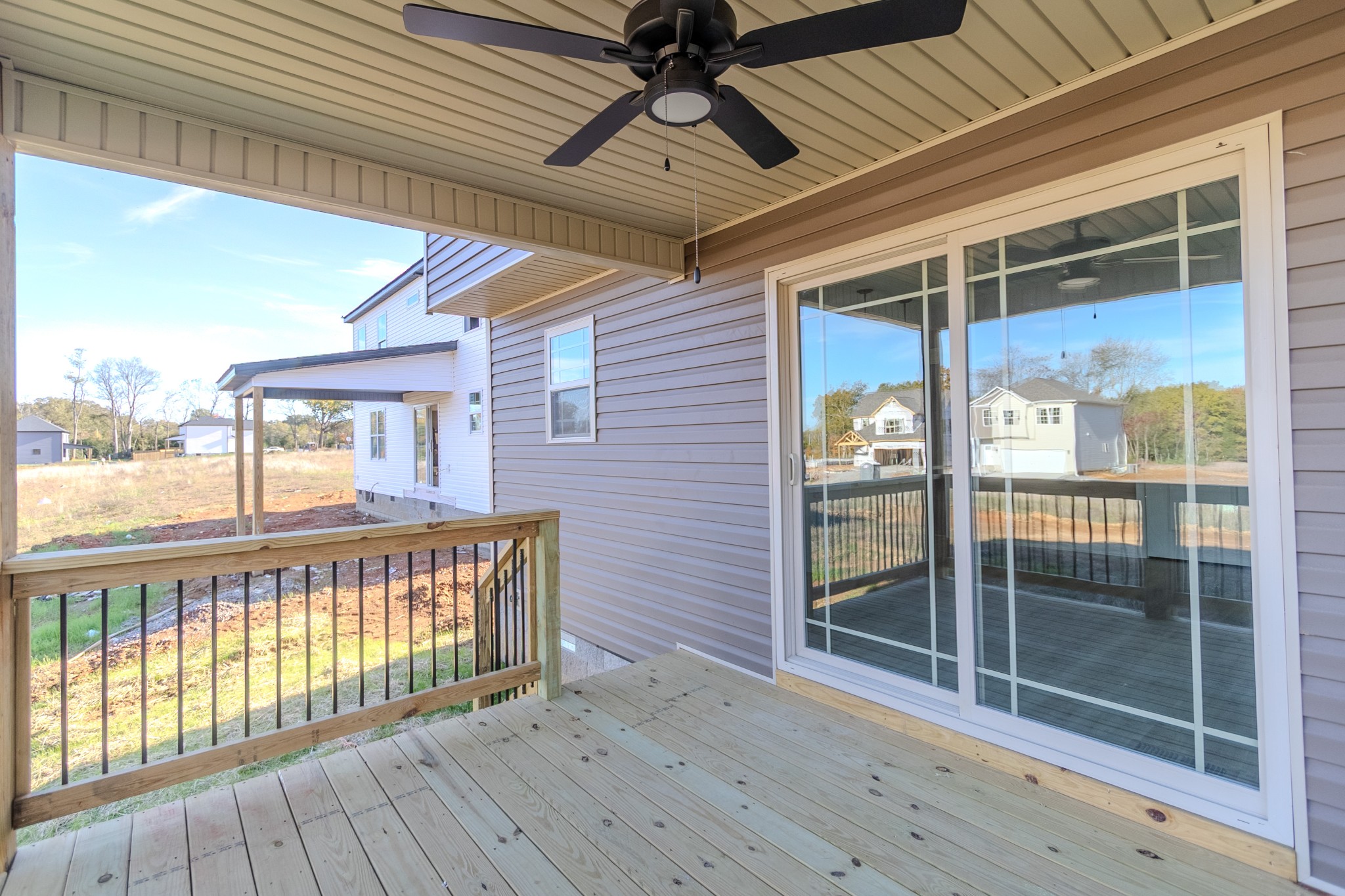22 Garrettsburg Road Clarksville, TN 37042 - Photo 19 of 21 a view of a brick house with a large window
