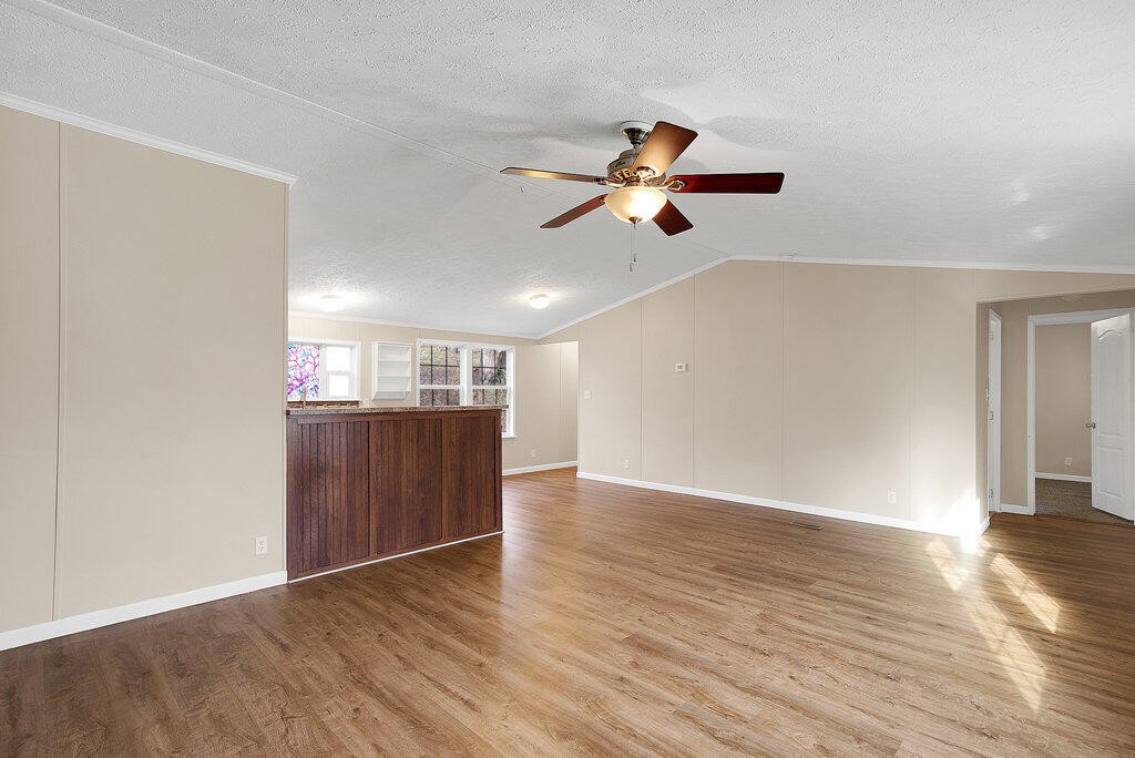 198 Peavyhouse Road Dayton, TN 37321 - Photo 12 of 32 Gallery Image 12