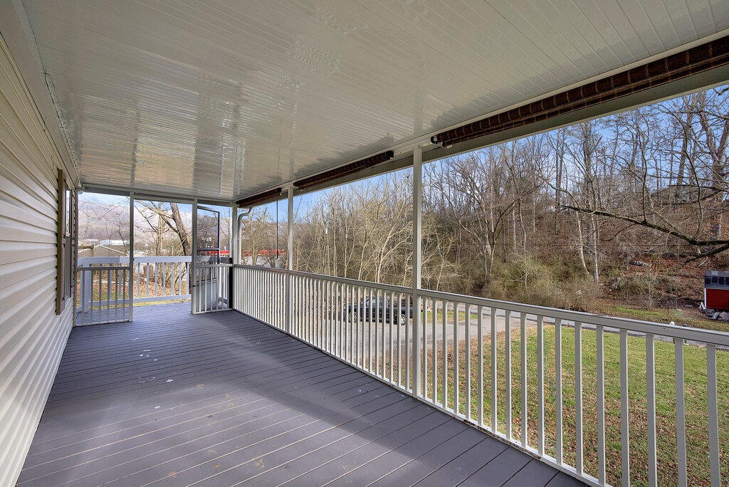 198 Peavyhouse Road Dayton, TN 37321 - Photo 9 of 32 Gallery Image 9