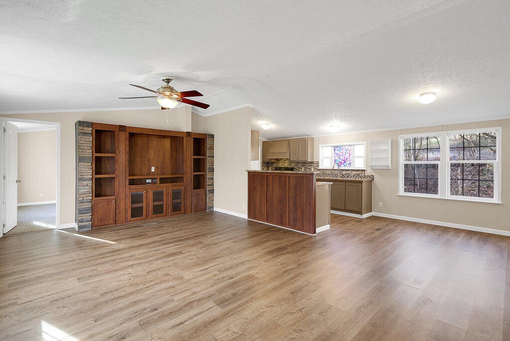 198 Peavyhouse Road Dayton, TN 37321 - Photo 10 of 32 Gallery Image 10