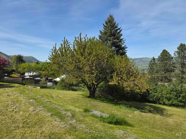 $345,000 | 223 Larch Road, Kamiah, ID 83536