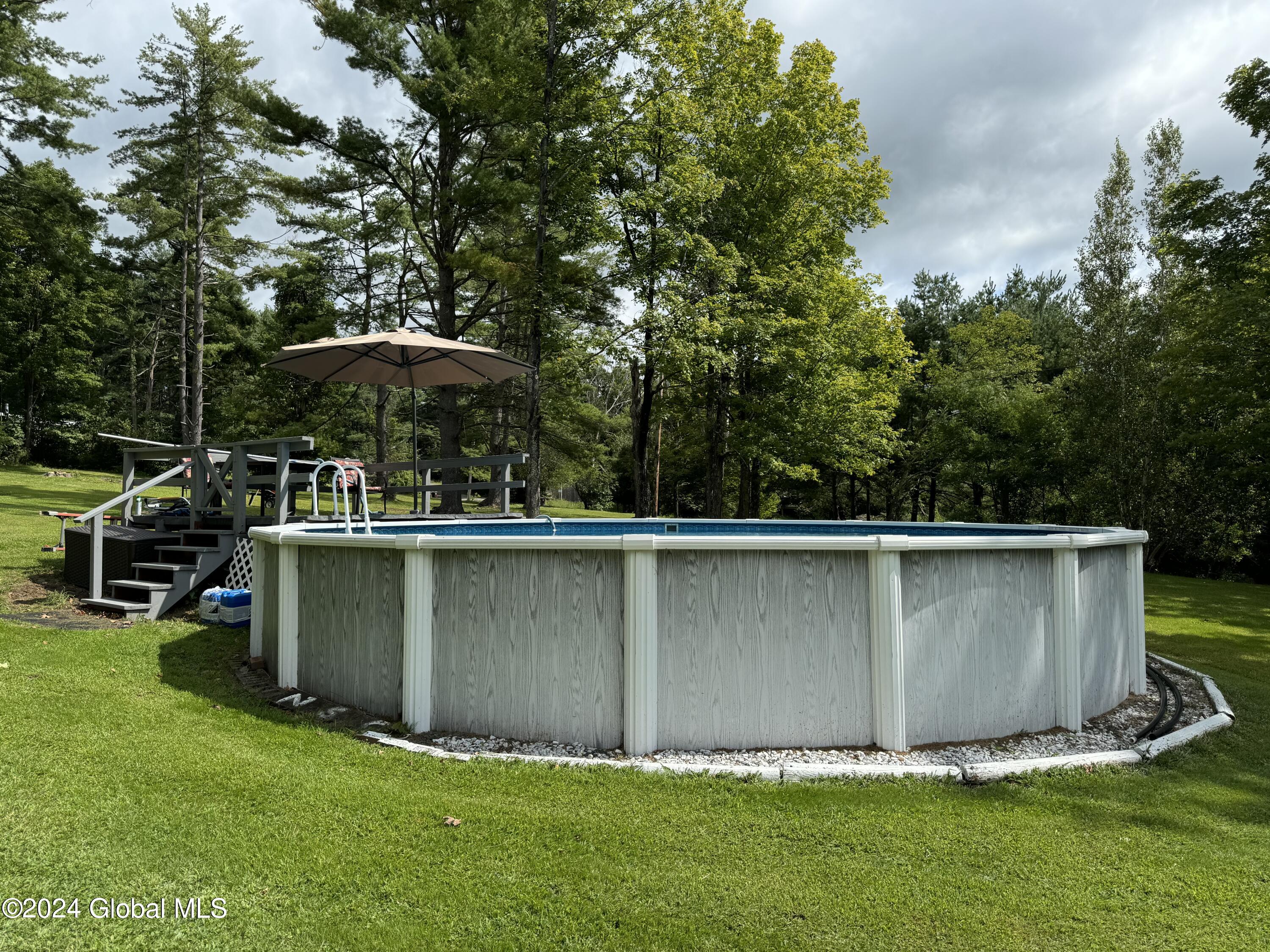 141 Carpenter Road Pittstown, NY 12094 - Photo 2 of 28 IMG_3878