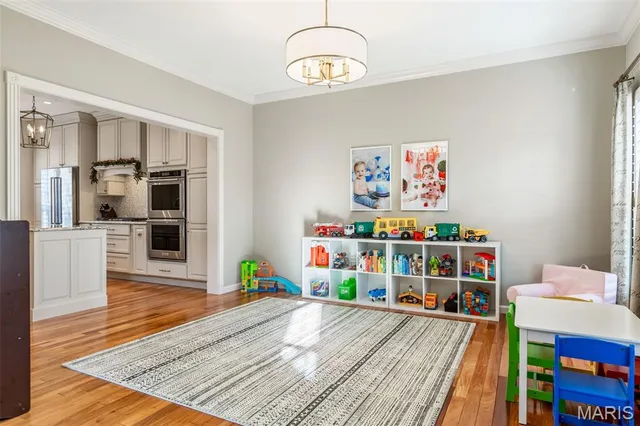 $599,900 | 1056 Dougherty Lake Estates Drive, St. Louis, MO 63122