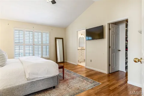 $599,900 | 1056 Dougherty Lake Estates Drive, St. Louis, MO 63122