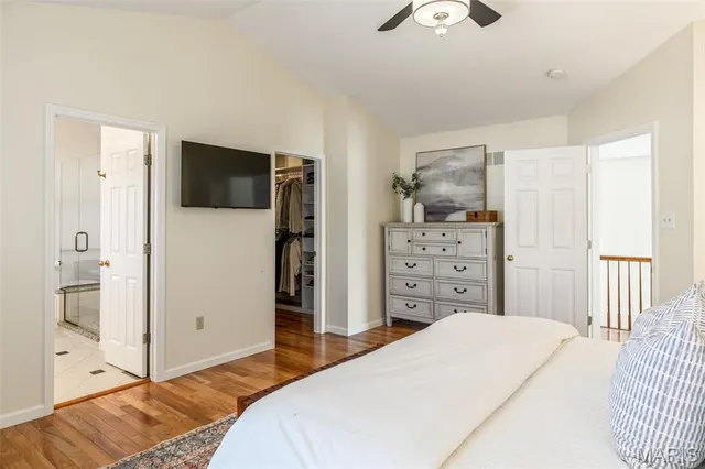 $599,900 | 1056 Dougherty Lake Estates Drive, St. Louis, MO 63122