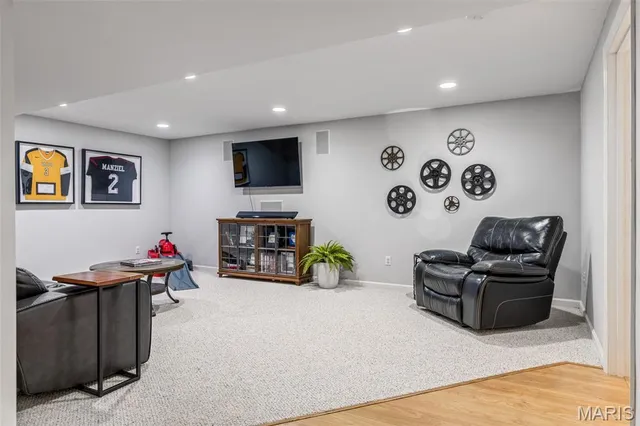 $599,900 | 1056 Dougherty Lake Estates Drive, St. Louis, MO 63122