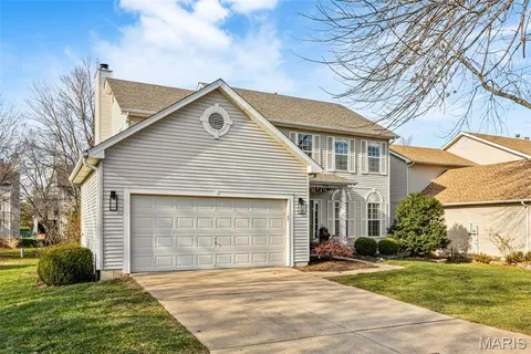 $599,900 | 1056 Dougherty Lake Estates Drive, St. Louis, MO 63122