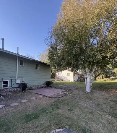 $219,000 | 1308 Oak Drive, Montevideo, MN 56265