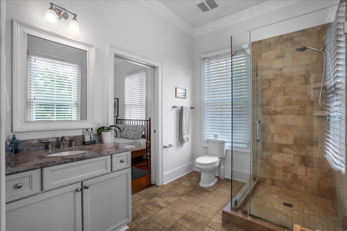 26 Smith Street, Unit C Charleston, SC 29401 - Photo 23 of 38 27-SNY06707
