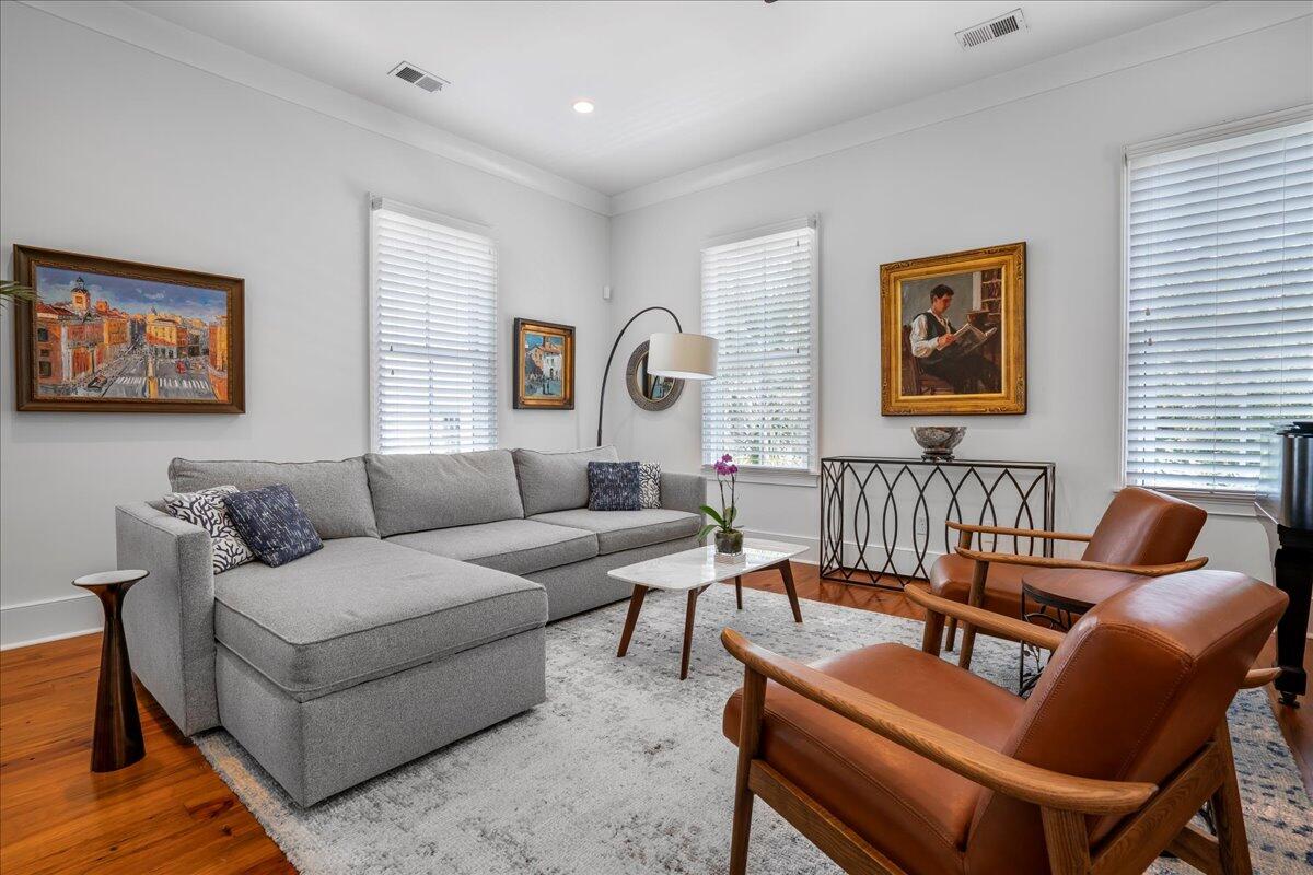 26 Smith Street, Unit C Charleston, SC 29401 - Photo 7 of 38 10-SNY06649