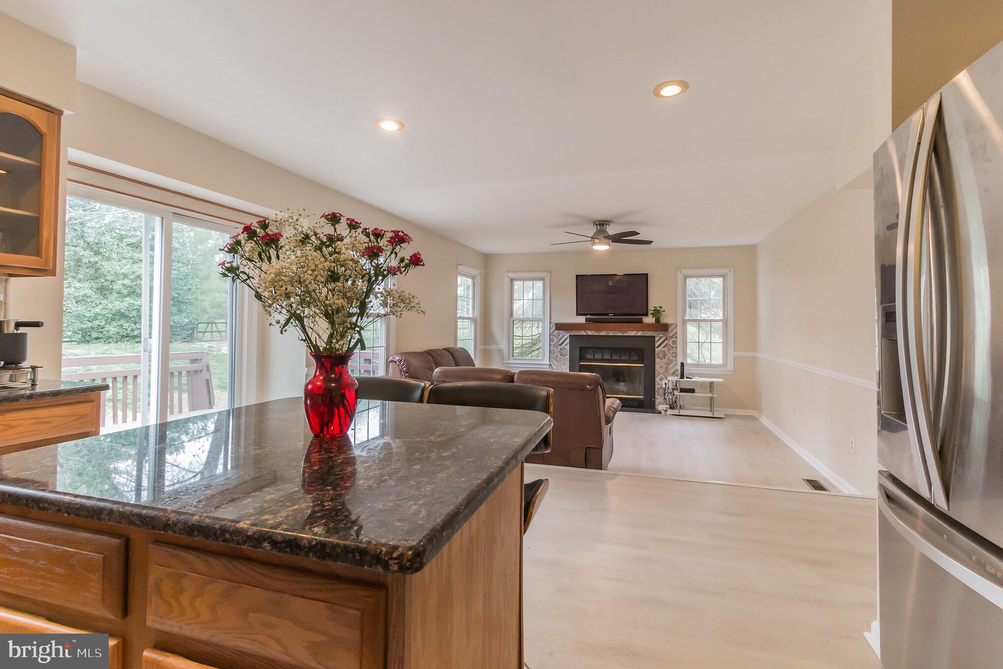 18800 Lindenhouse Road Gaithersburg, MD 20879 - Photo 13 of 30 Gallery Image 13