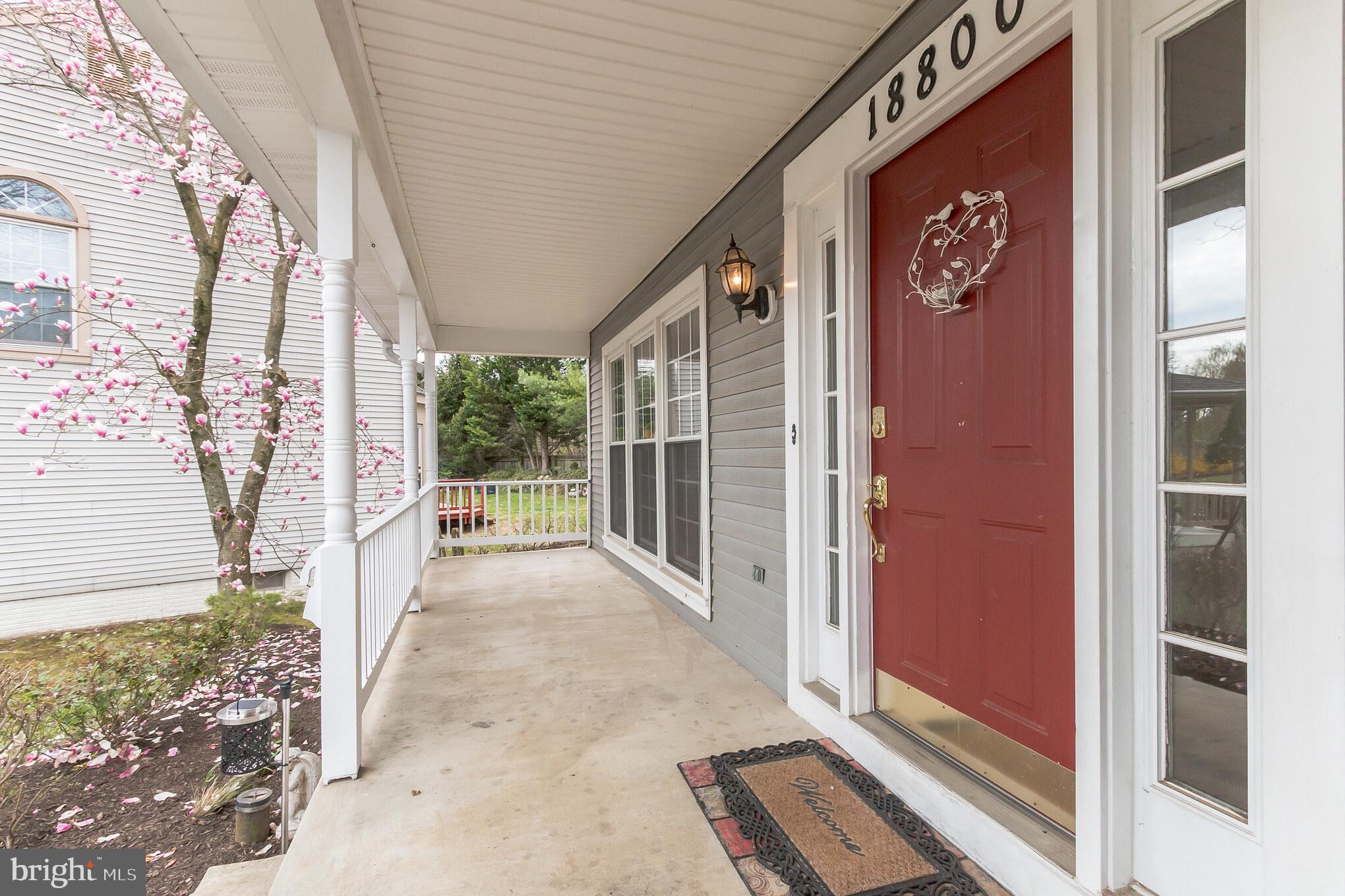 18800 Lindenhouse Road Gaithersburg, MD 20879 - Photo 3 of 30 Gallery Image 3