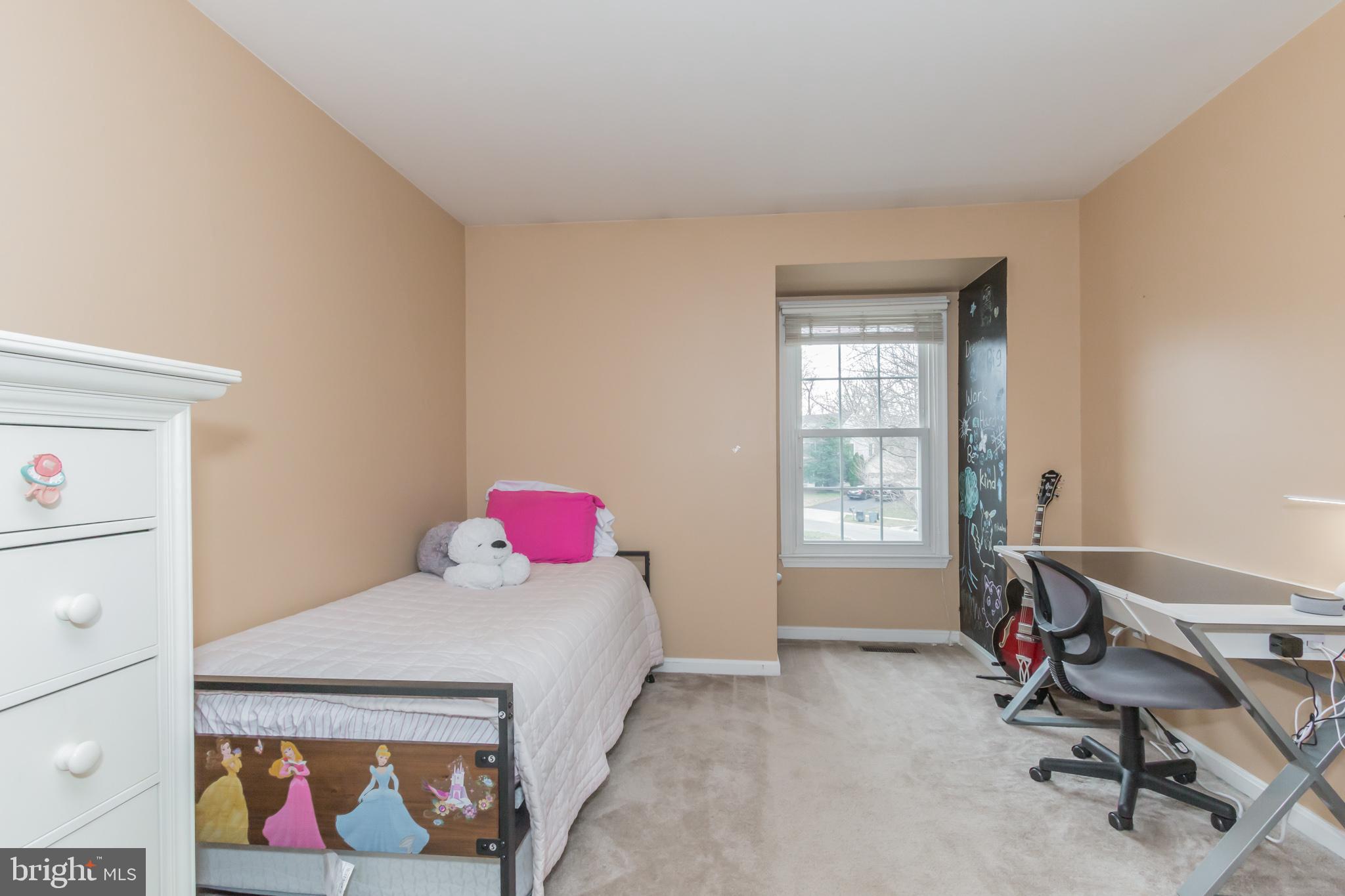 18800 Lindenhouse Road Gaithersburg, MD 20879 - Photo 23 of 30 Gallery Image 23
