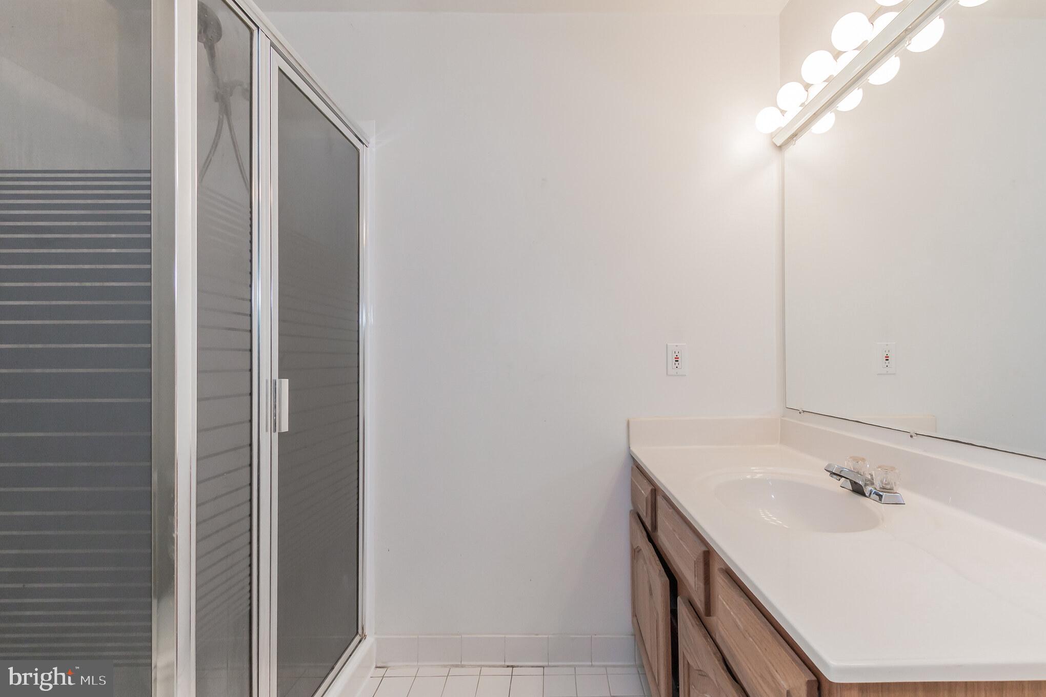 18800 Lindenhouse Road Gaithersburg, MD 20879 - Photo 27 of 30 Gallery Image 27